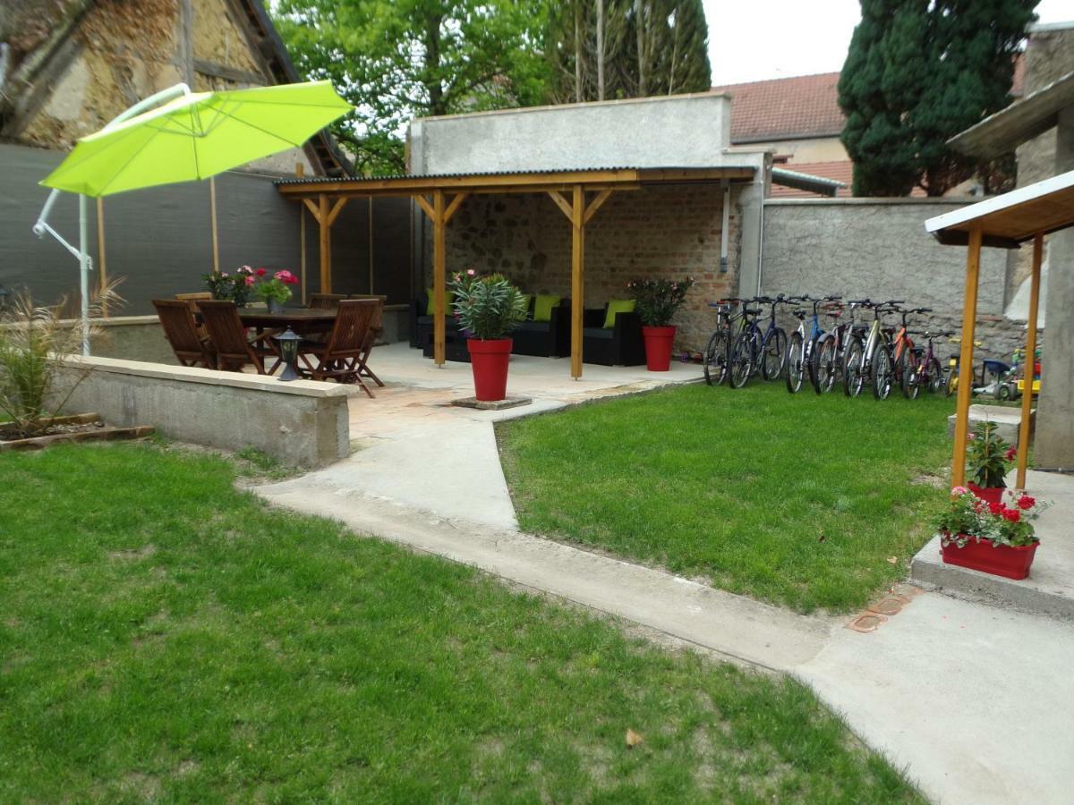 L' Escale De La Besbre Villa Vaumas Buitenkant foto